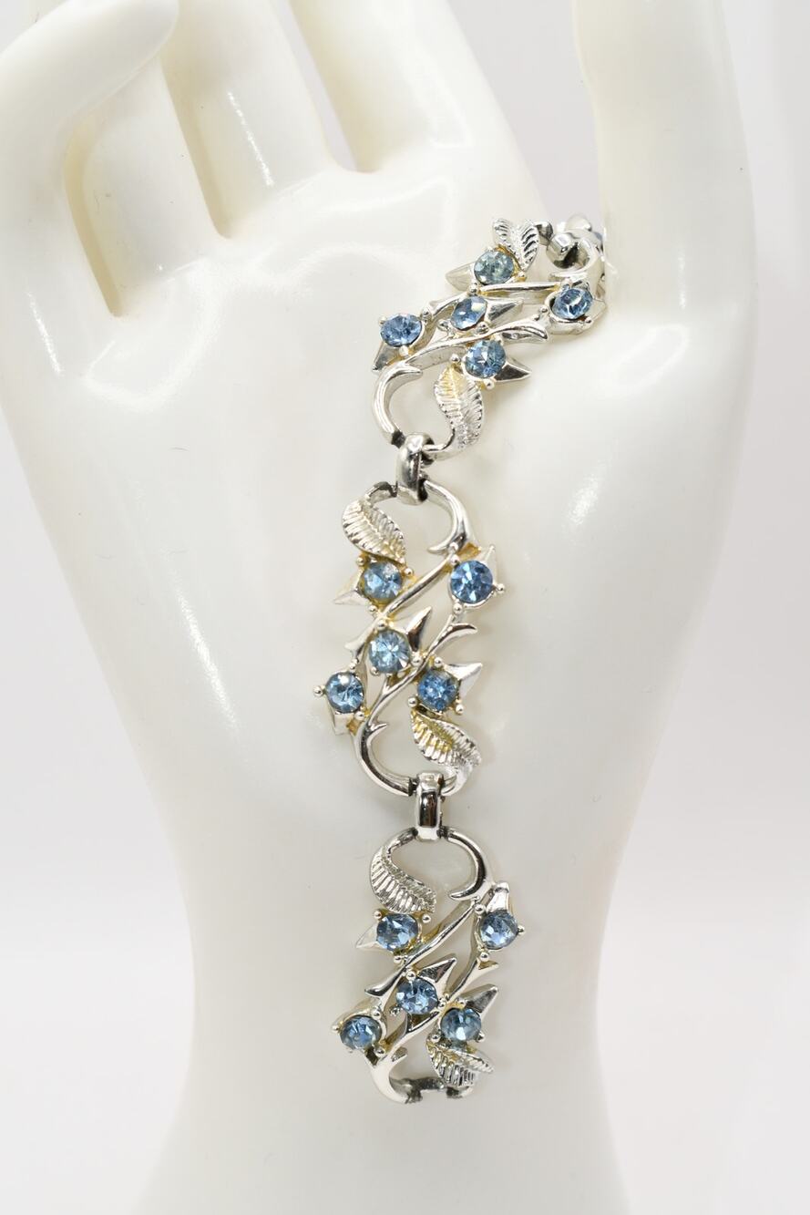 Vintage Coro Blue Rhinestone Leaf Bracelet Rhodium 6.75”